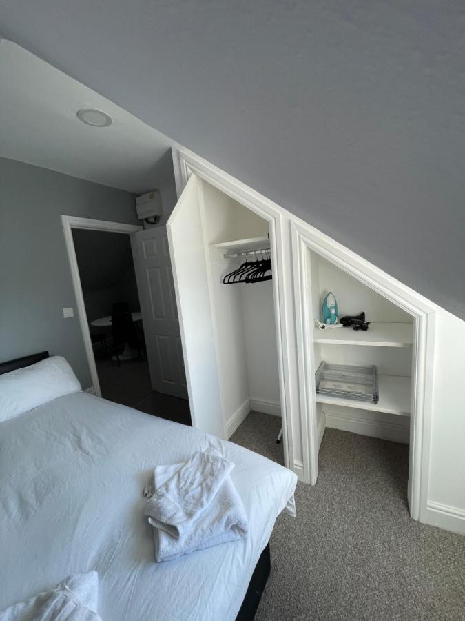 Luton Short Term Lets - Cardiff Road Daire Dış mekan fotoğraf